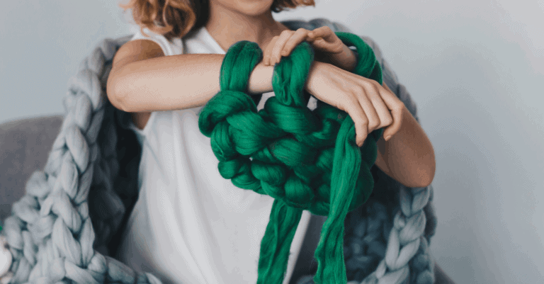Best Yarn for Arm Knitting: Tips on Choosing the Right One